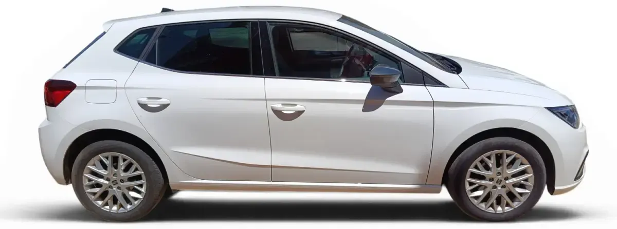 Usado Seat Ibiza XCELLENCE 116 CV (85 kW) 2025 Blanco Utilitario
