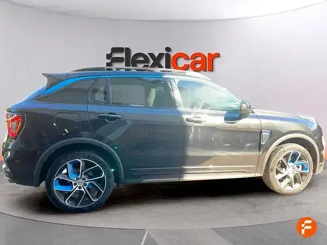 Usado Lynk & Co 01 261 CV (191 kW) 2024 Negro SUV