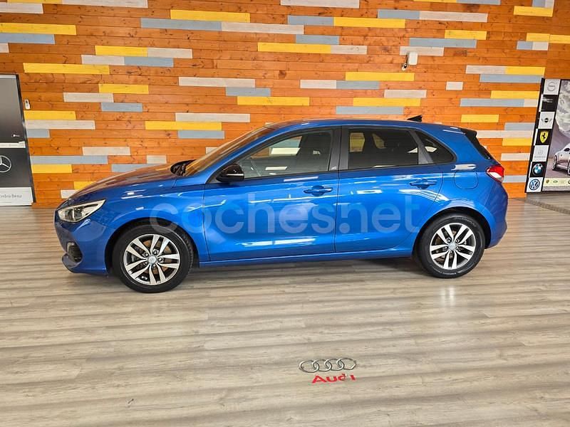 Usado Hyundai i30 GO! 116 CV (85 kW) 2019 Azul Berlina