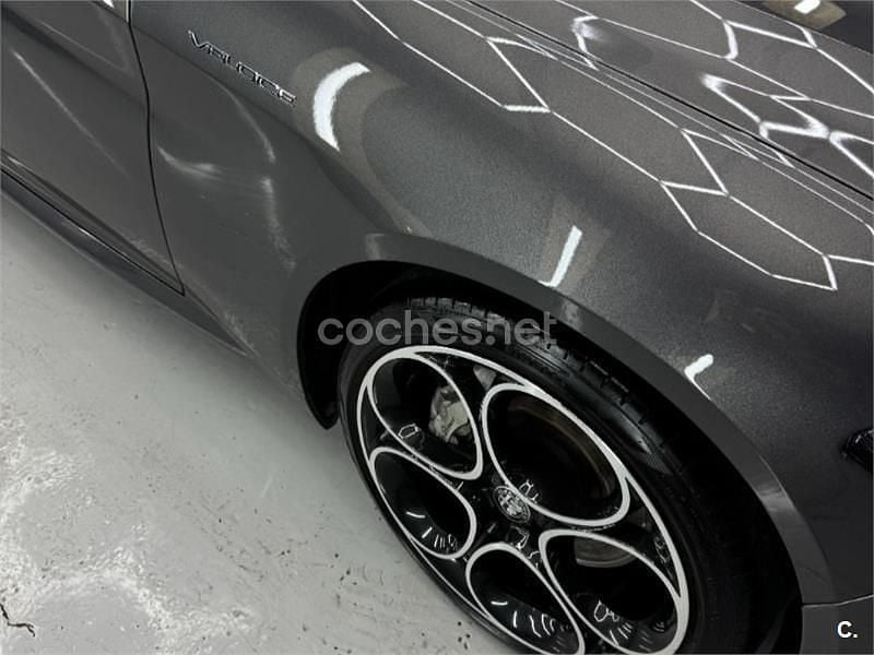 Usado Alfa Romeo Giulia Veloce 210 CV (154 kW) 2022 Negro Berlina