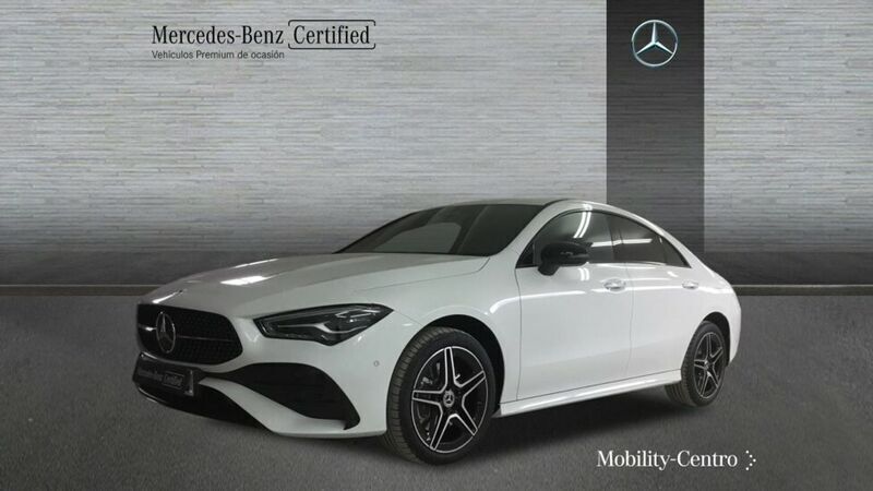 Blanco digital Usado 2024 Mercedes CLA250 Berlina | 42.900 € - Imagen 1/4