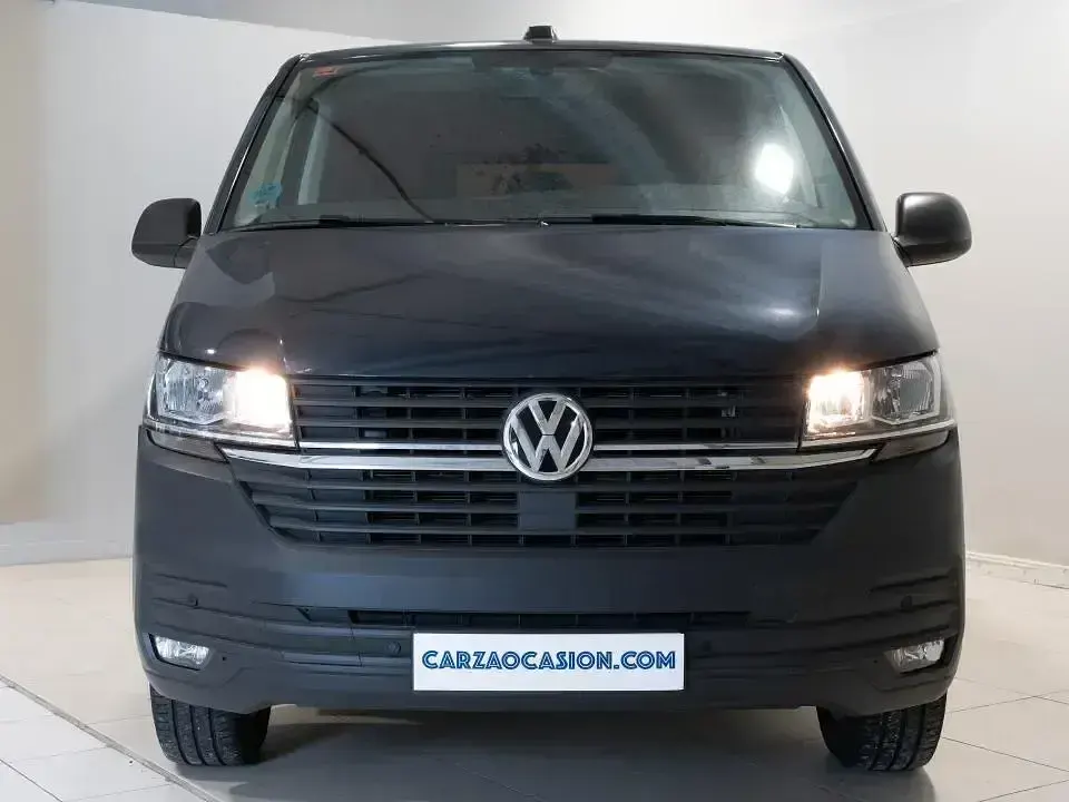 Usado VW Caravelle 150 CV (110 kW) 2021 Gris Van