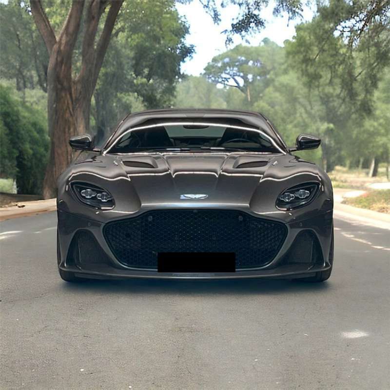 Gris Usado 2019 Aston Martin DBS Coupe | 239.000 € - Imagen 1/4