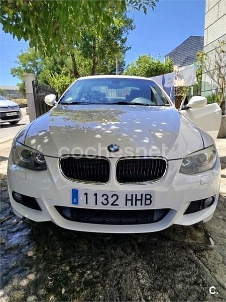 Usado BMW 320 177 HP (130 kW) 2011 Branco Coupé