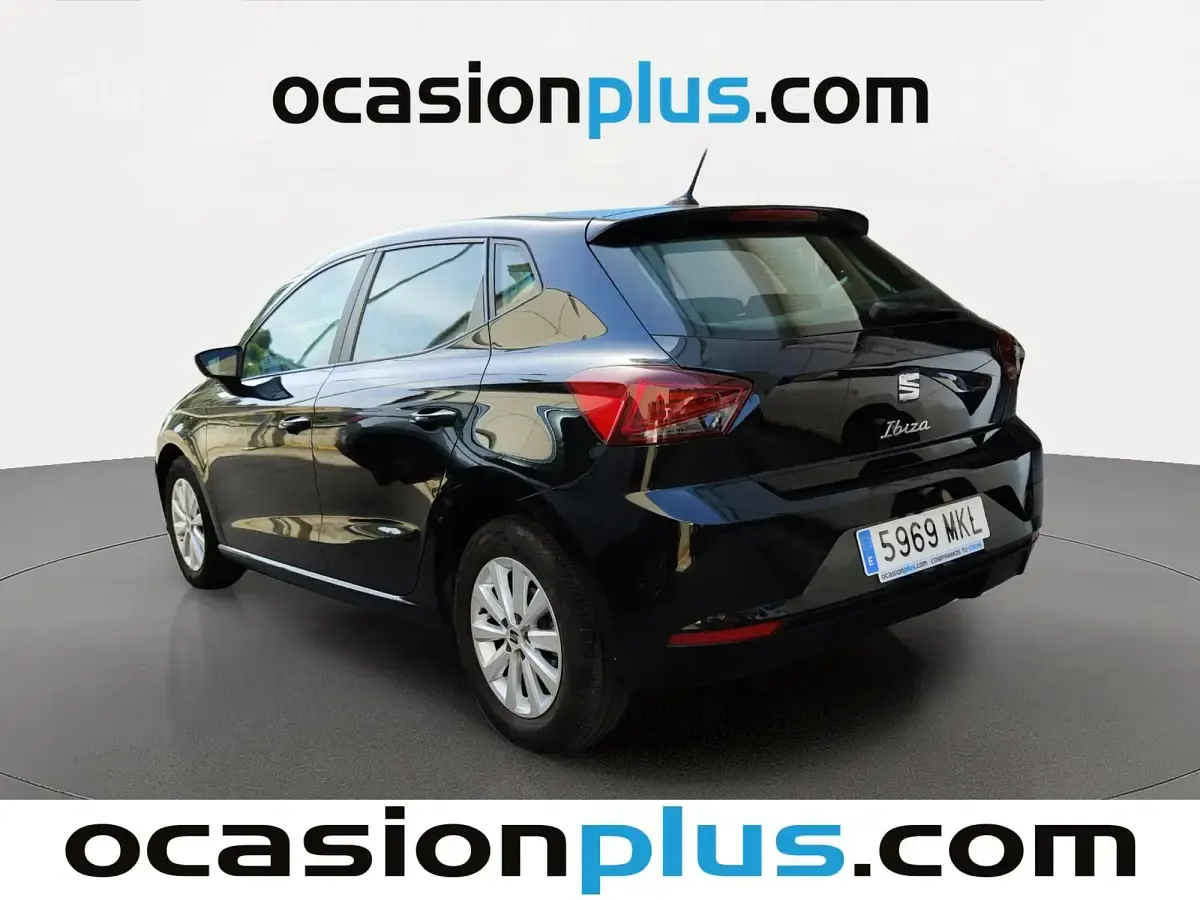Usado Seat Ibiza Style 110 CV (80 kW) 2023 Negro Utilitario