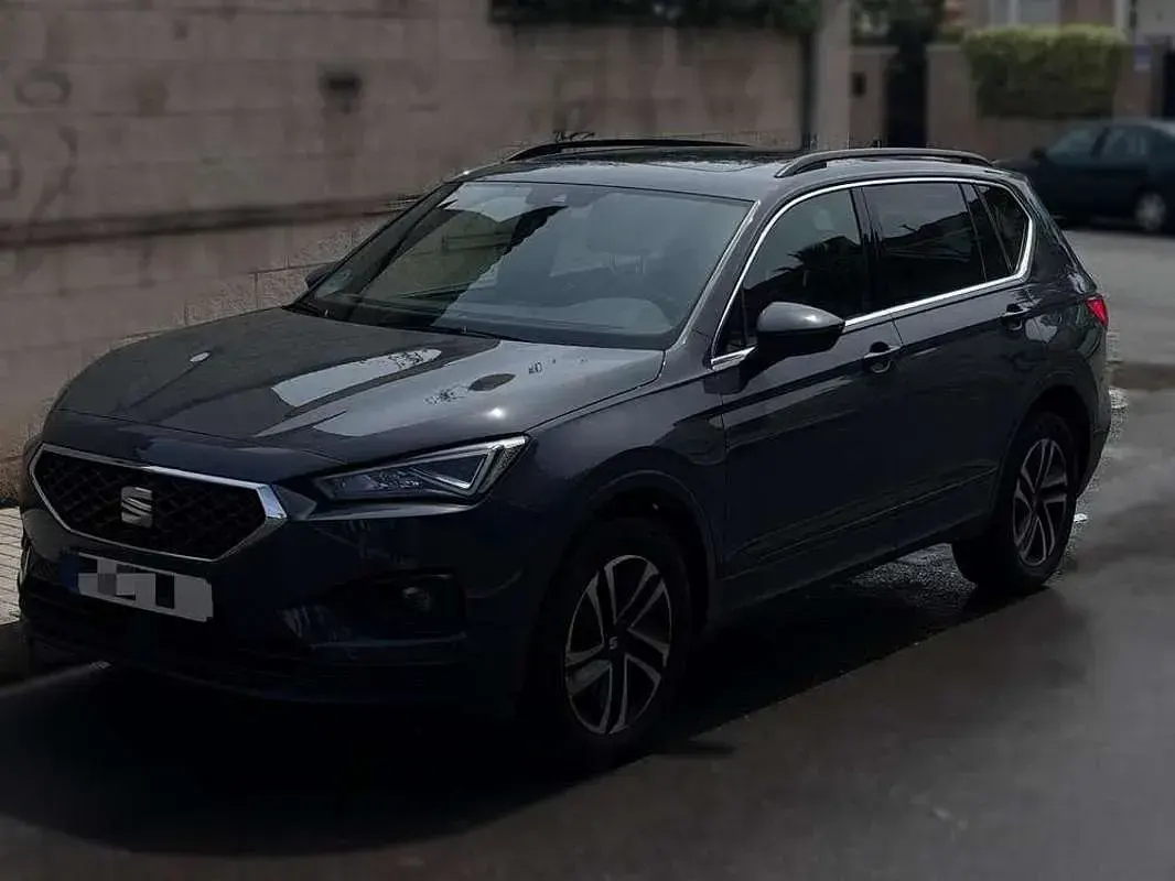 Usado Seat Tarraco Style 150 CV (110 kW) 2024 Negro SUV