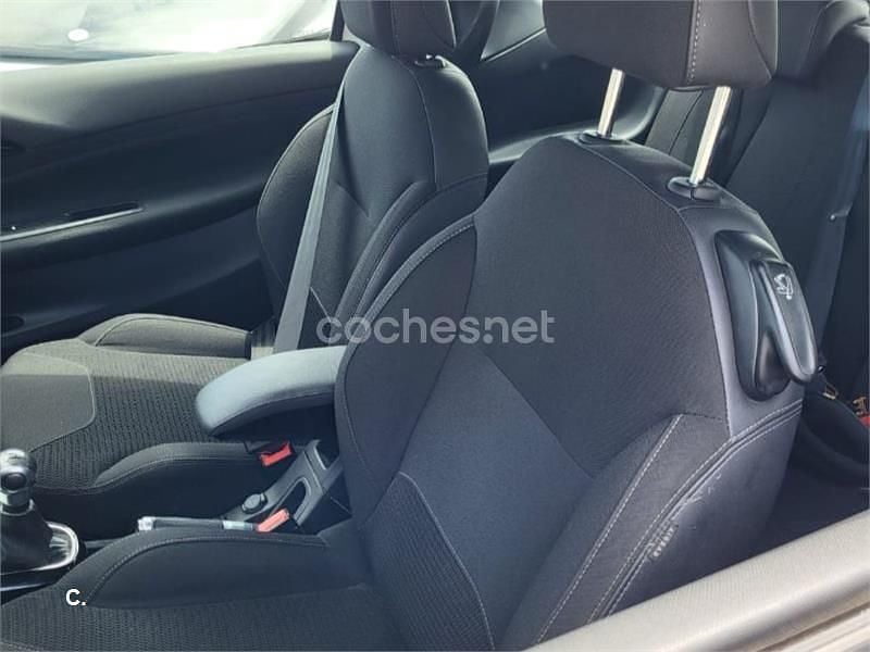 Blanco Usado 2016 DS Automobiles DS3 Berlina | 7600 € (Buen precio) - Imagen 1/4