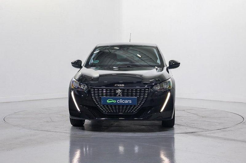 Usado Peugeot 208 Active 100 CV (73 kW) 2022 Negro Utilitario