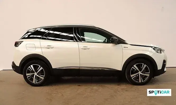 Usado Peugeot 3008 GT-line 130 CV (95 kW) 2020 Blanco SUV