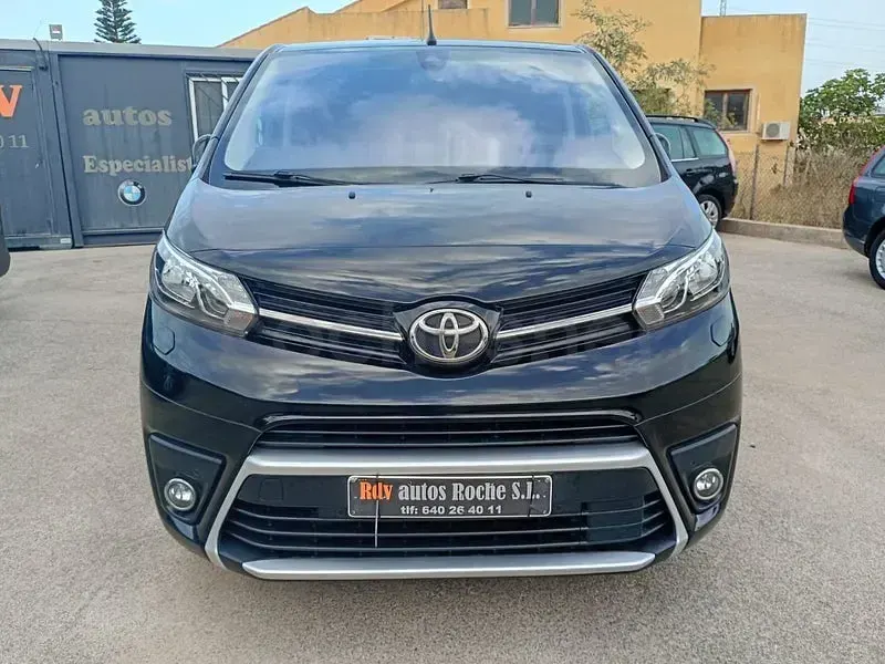 Usado Toyota Proace Verso Advance 150 CV (110 kW) 2017 Negro Familiar