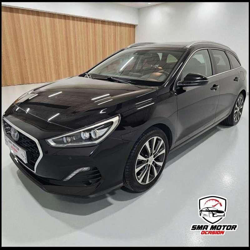Usado Hyundai i30 Style 136 CV (100 kW) 2019 Negro Familiar