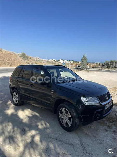 Negro Usado 2006 Suzuki Grand Vitara SUV | 7500 € (Precio justo) - Imagen 1/1