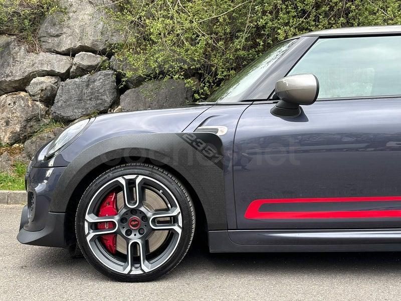 Usado Mini John Cooper Works 306 CV (225 kW) 2021 Utilitario