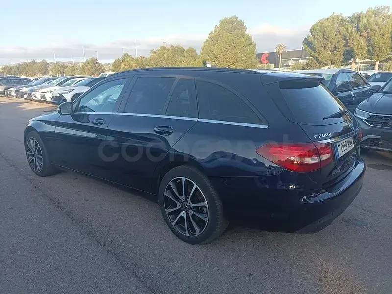 Usado Mercedes C200 136 CV (100 kW) 2017 Azul Berlina
