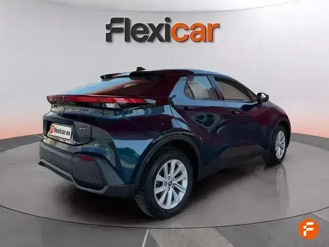Usado Toyota C-HR Active 140 CV (102 kW) 2024 Verde SUV