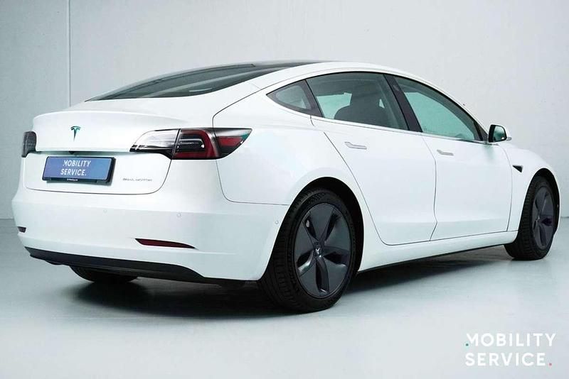 Usado Tesla Model 3 350 kW (476 CV) 2019 Blanco Berlina