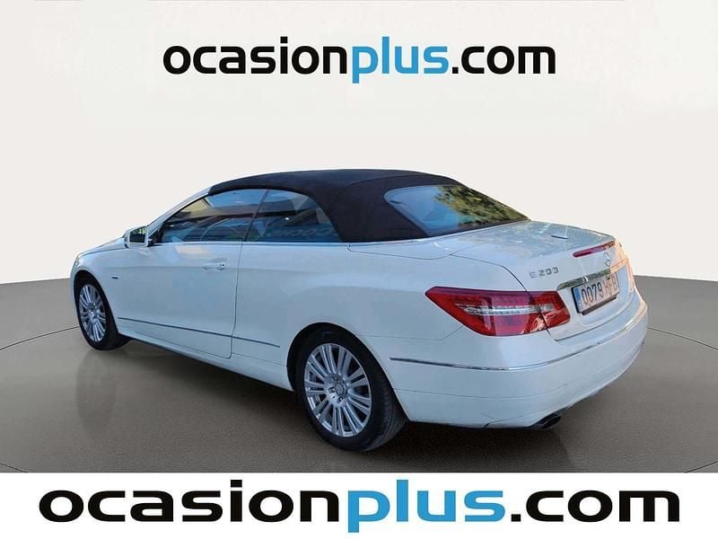 Usado Mercedes E200 Avantgarde 184 CV (135 kW) 2011 Blanco Descapotable