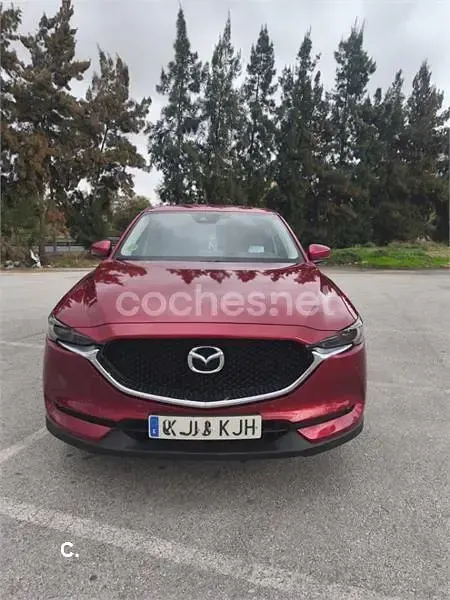 Käytetty Mazda CX-5 150 HP (110 kW) 2018 Punainen Katumaasturi