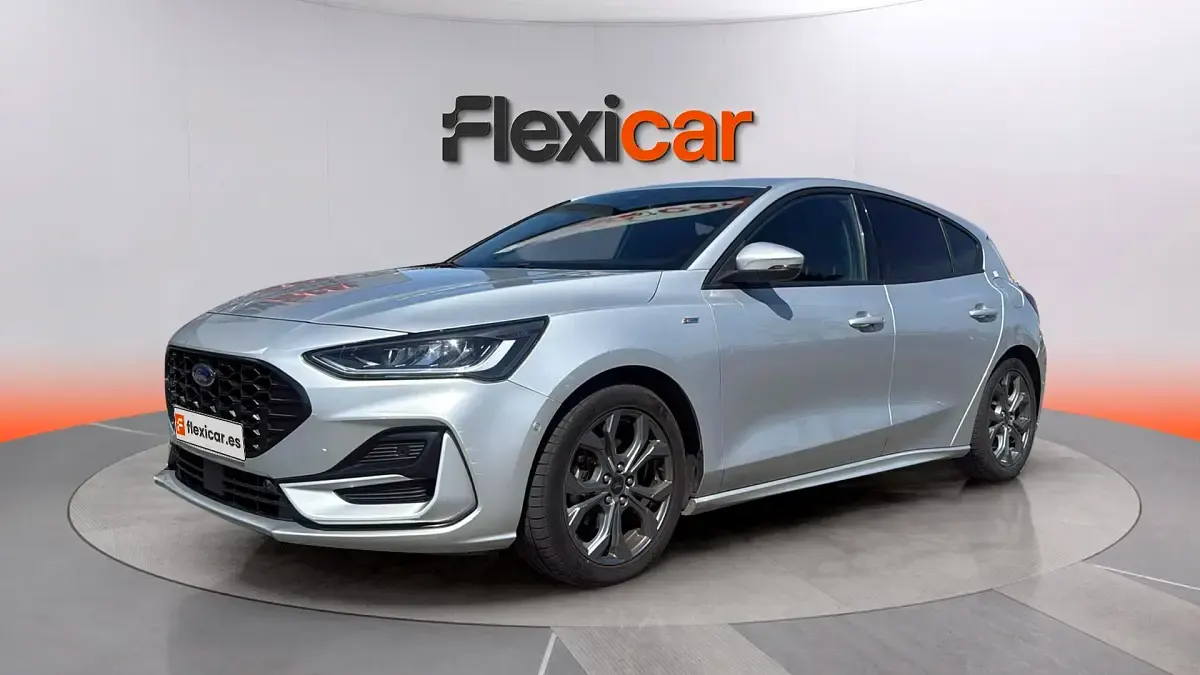 Usado Ford Focus ST-Line 155 CV (114 kW) 2023 Gris Berlina