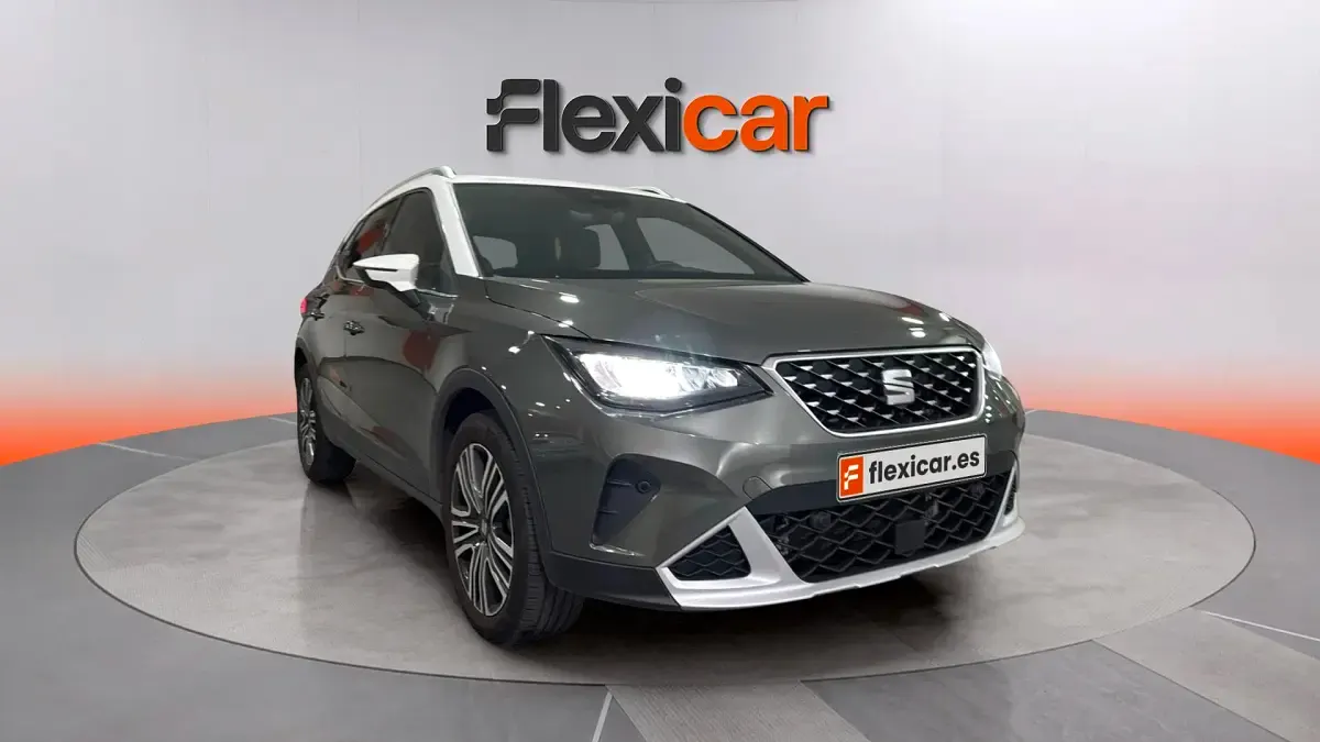 Usado Seat Arona FR 115 CV (84 kW) 2025 SUV