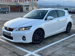 Lexus CT200h