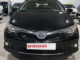 Toyota Auris Hybrid