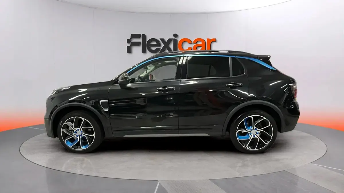 Usado Lynk & Co 01 261 CV (191 kW) 2022 Negro SUV