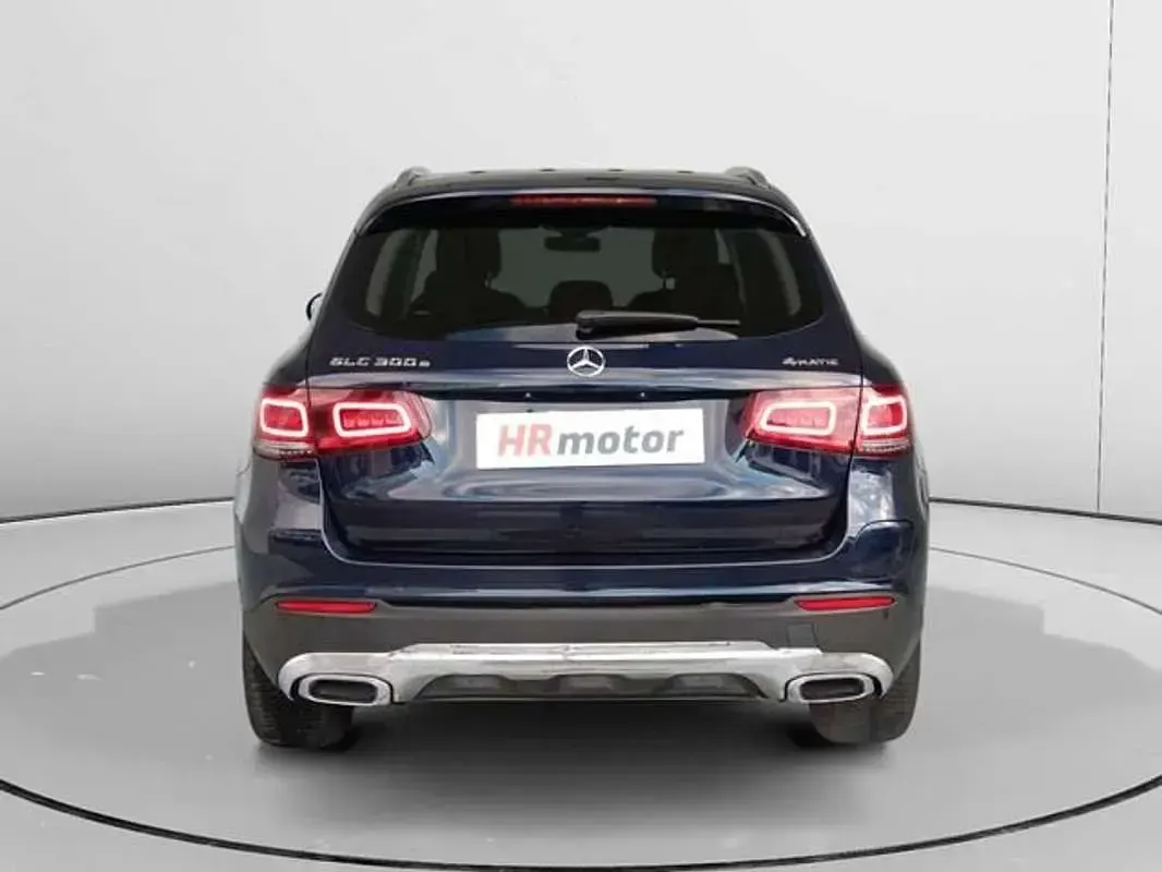 Usado Mercedes GLC300 321 CV (236 kW) 2020 Azul SUV