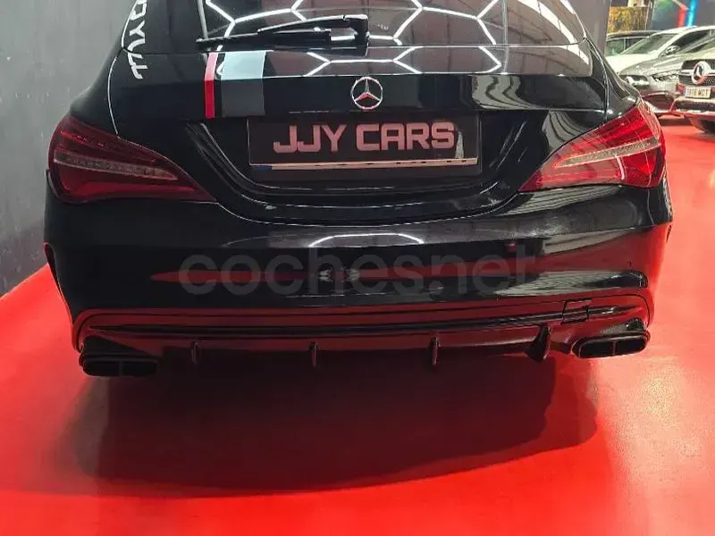 Usado Mercedes CLA45 AMG Shooting Brake 381 CV (280 kW) 2017 Negro Familiar