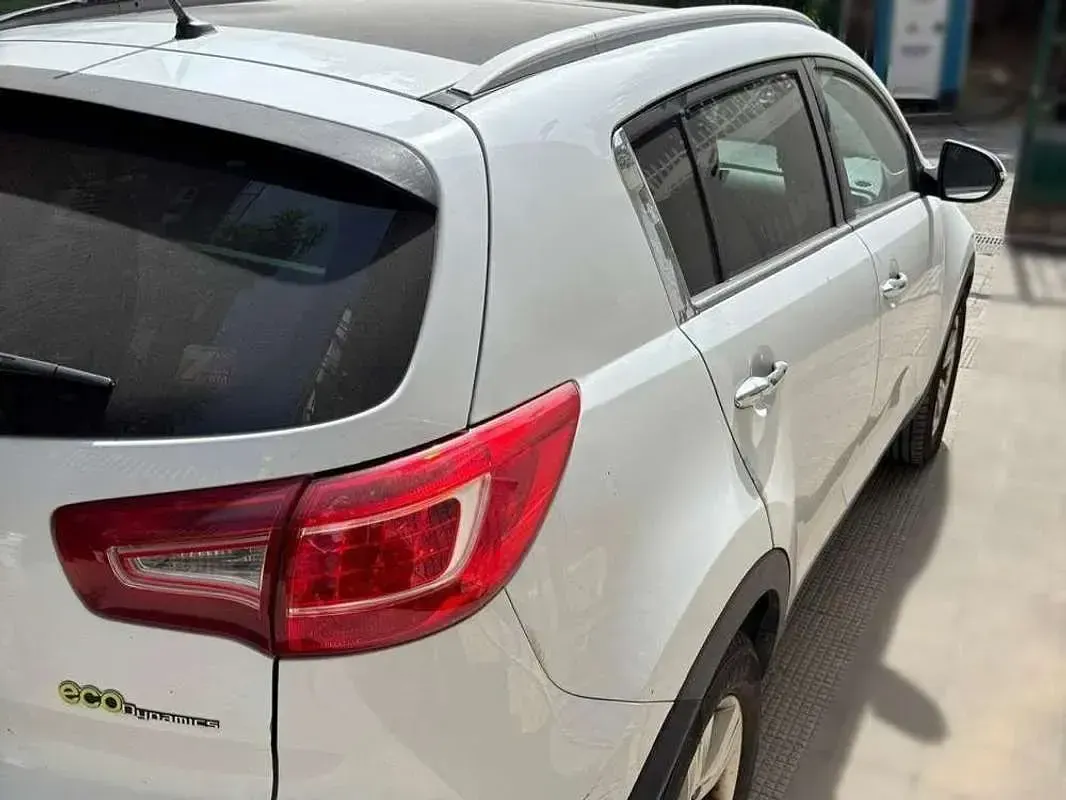 Usado Kia Sportage 135 CV (99 kW) 2013 Blanco SUV