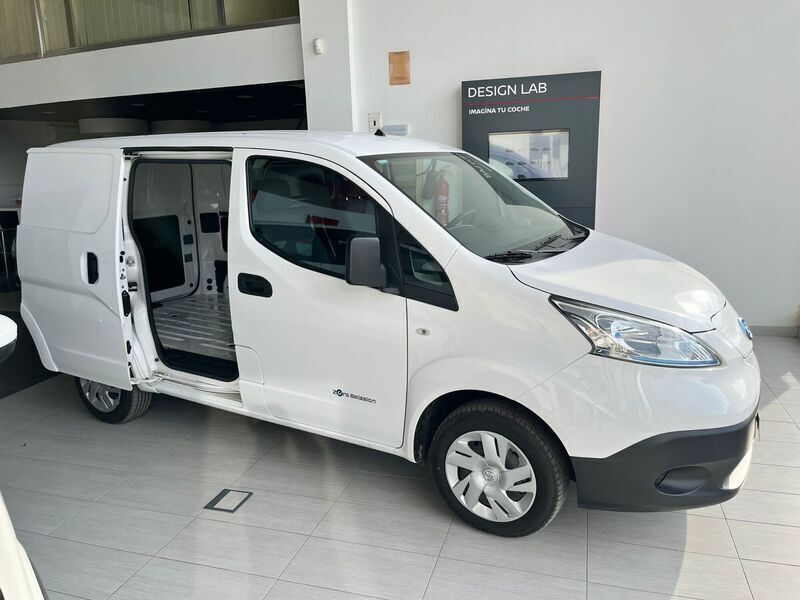 Blanco Usado 2019 Nissan e-NV200 Van | 22.900 € - Imagen 1/4