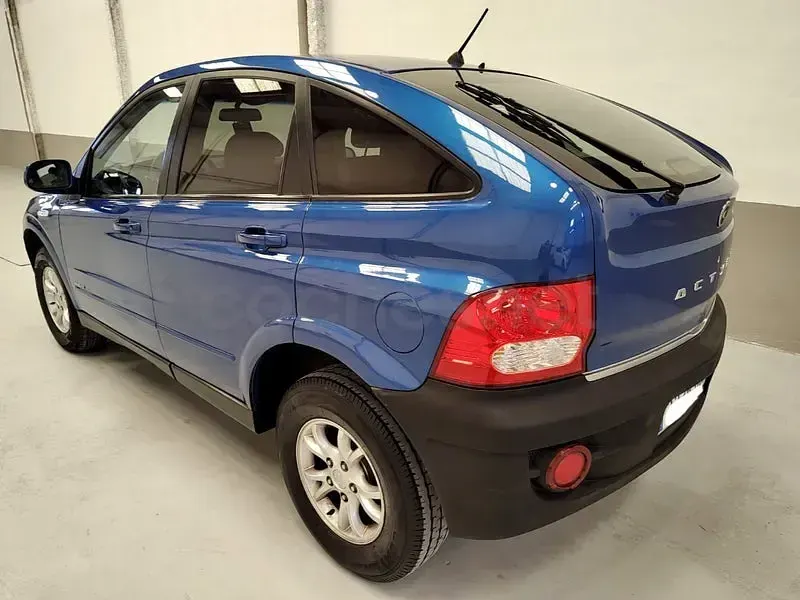 Usado SsangYong Actyon 141 CV (103 kW) 2008 Azul SUV