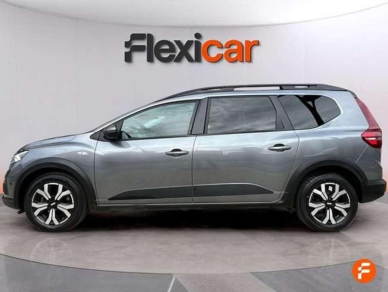 Begagnad Dacia Jogger Expression 110 HK (80 kW) 2024 Grå Minibuss