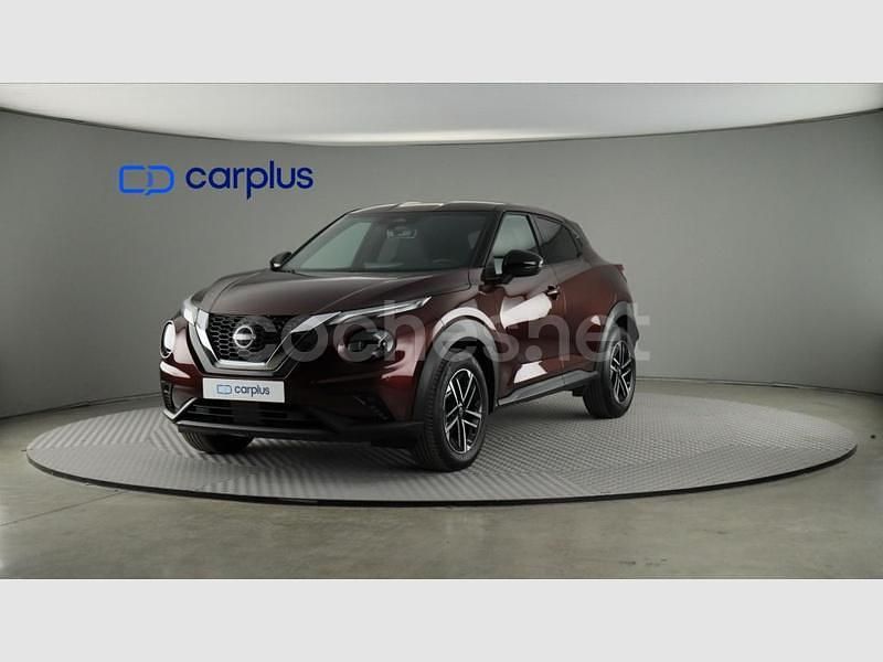 Usado Nissan Juke N-Connecta 114 CV (83 kW) 2025 Burgundy metalizado SUV
