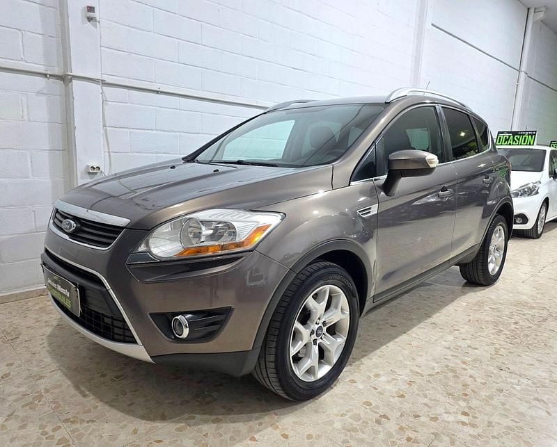 Usado Ford Kuga Titanium S 140 HP (102 kW) 2012 Cinzento SUV