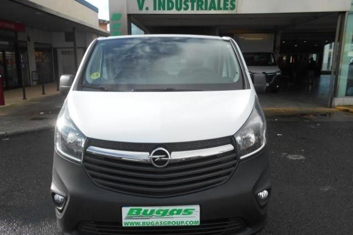 Usado Opel Vivaro 115 CV (84 kW) 2015 Monovolumen