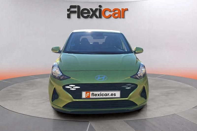 Usado Hyundai i10 67 CV (49 kW) 2024 Verde Utilitario