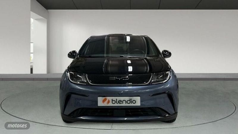 Usado BYD Dolphin Design 150 kW (204 CV) 2025 Gris Utilitario