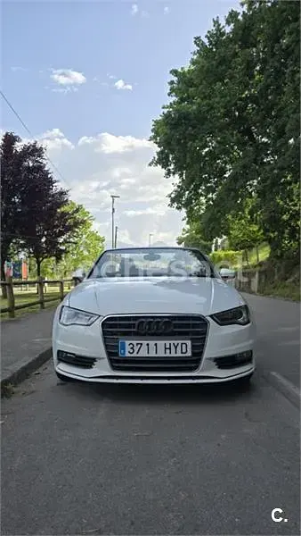 Usado Audi A3 Cabriolet Ambition 150 CV (110 kW) 2014 Blanco Descapotable