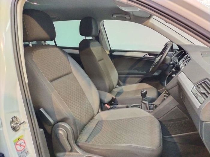 Usado VW Tiguan Advance 150 CV (110 kW) 2019 Blanco SUV