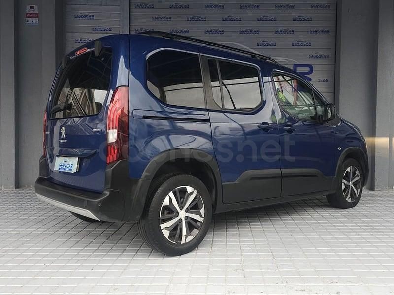 Usado Peugeot Rifter GT 100 CV (73 kW) 2021 Azul Monovolumen