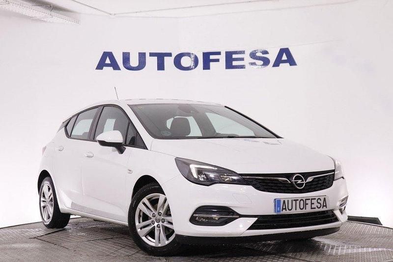 Usado Opel Astra GS Line 110 CV (80 kW) 2020 Blanco