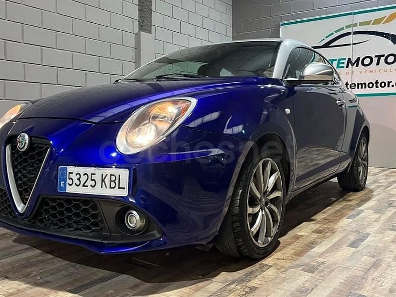 Usado Alfa Romeo MiTo Super 78 CV (57 kW) 2017 Azul Utilitario