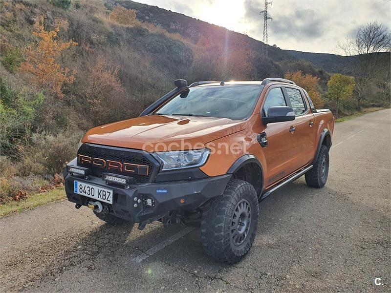 Usado Ford Ranger Wildtrack 200 CV (147 kW) 2017 Naranja Recogida