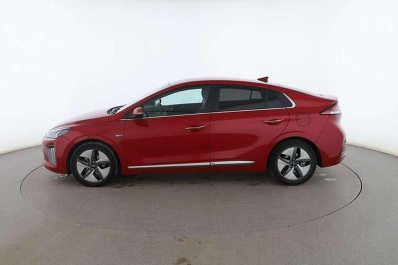 Usado Hyundai Ioniq 143 CV (105 kW) 2020 Rojo Utilitario