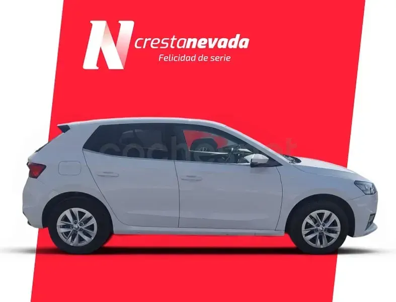 Usado Skoda Fabia Selection 95 CV (69 kW) 2024 Blanco Utilitario
