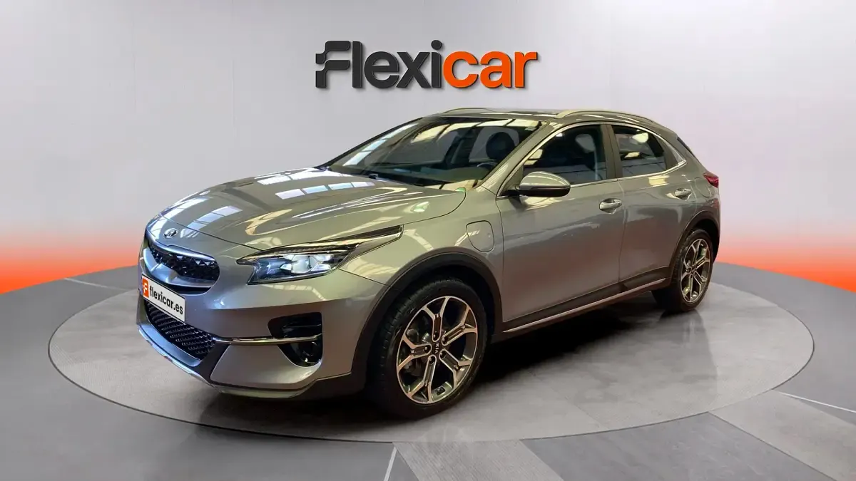 Usado Kia XCeed 141 CV (103 kW) 2021 Gris SUV