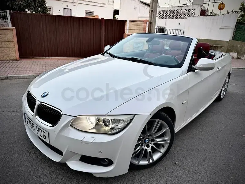 Usado BMW 320 Cabriolet 184 CV (135 kW) 2011 Blanco Descapotable