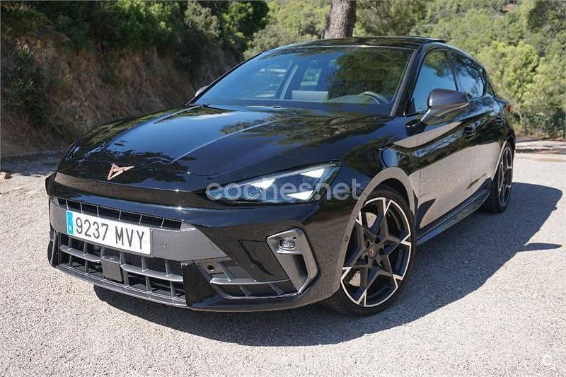 Negro Usado 2024 Cupra Leon VZ Berlina | 43.500 € - Imagen 1/4