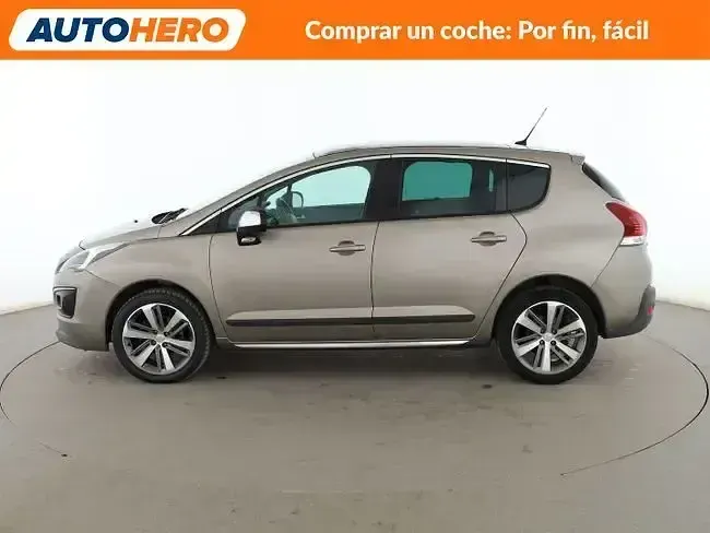 Usado Peugeot 3008 Allure 120 CV (88 kW) 2016 Gris SUV